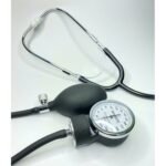 SANDACARE SPHYGMOMANOMETER – مقياس ضغط الدم من سانداكير