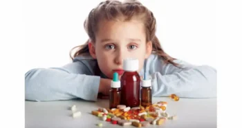 أدوية الأطفال الدليل الشامل لاختيار الدواء الآمن والجرعة الصحيحة